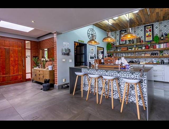 4 BEDROOM HOUSE FOR SALE IN COPPERLEAF ESTATE